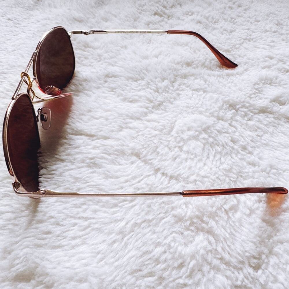 Zuri Orange Polarized Mirrored Sunglasses - Picture 10 of 15